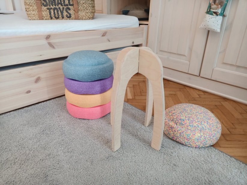 Dřevěné nožky, židlička ke kamenům Stapelstein - Výška stoličky: Nižší 37 cm
